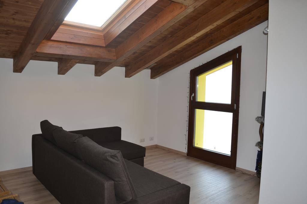 شقة Balcone Dei Limoni نيسّو الغرفة الصورة