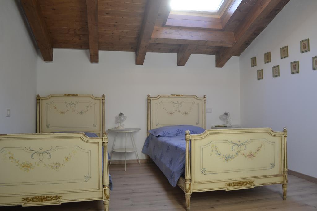 شقة Balcone Dei Limoni نيسّو الغرفة الصورة